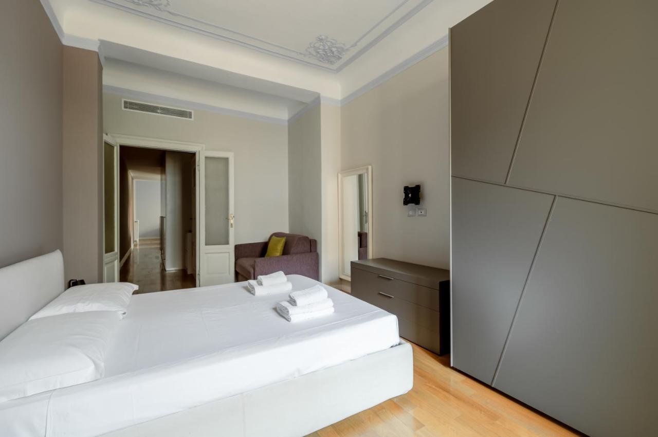 Lovely Apartment In Milano-Porta Romana W/ Balcony Milão Exterior foto