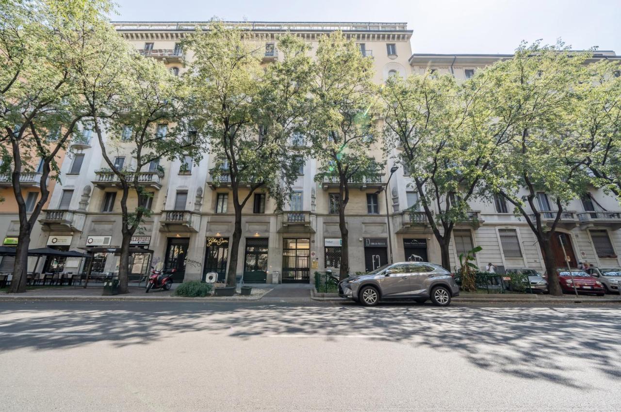 Lovely Apartment In Milano-Porta Romana W/ Balcony Milão Exterior foto